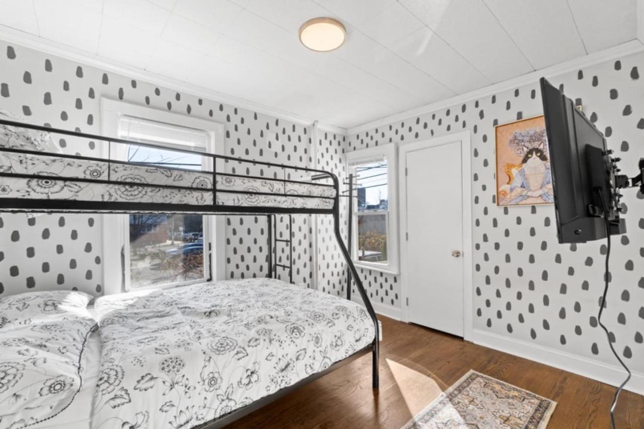 The Whimsical Estate Sleeps 16Plus 20M To Nyc Free Parking New York Bagian luar foto
